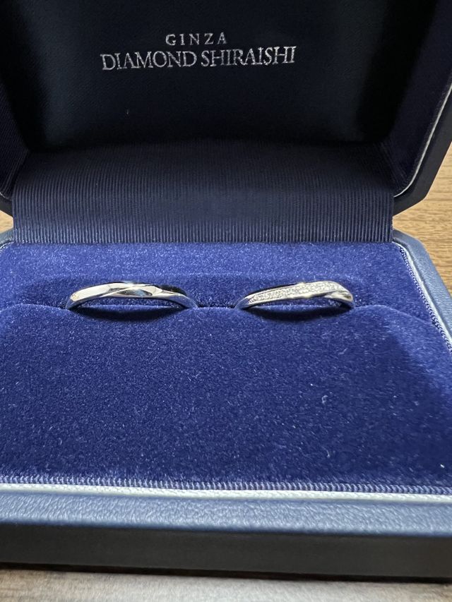 着け心地がとても良かったのと、ダイアモンドがキラキラです