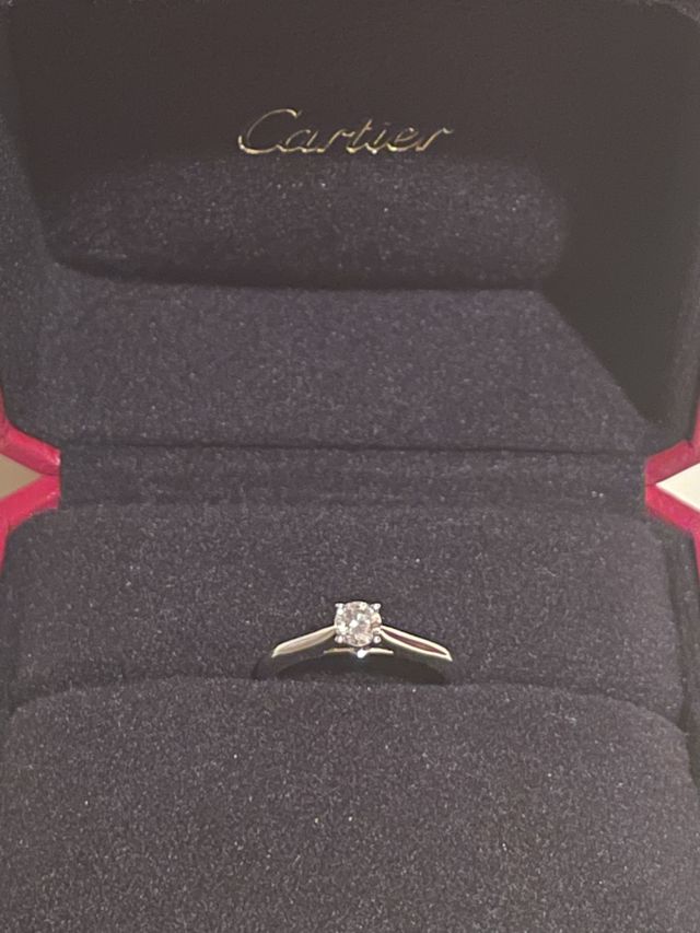 一粒ダイヤモンドが眩しいです！