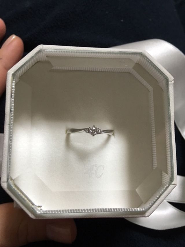 ４℃の婚約指輪