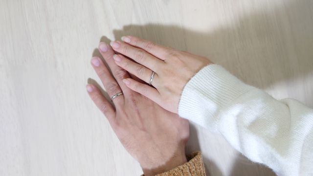 銀座ダイヤモンドシライシで購入した結婚指輪です。
