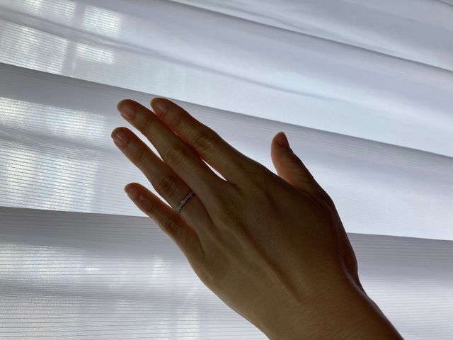 シンプルですが明るいところでは輝いています