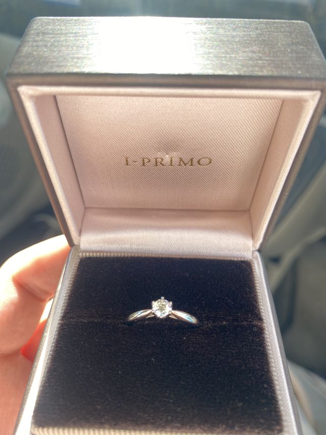 ダイヤ0.2カラット
仕上がりまで約3週間
良い対応でした。