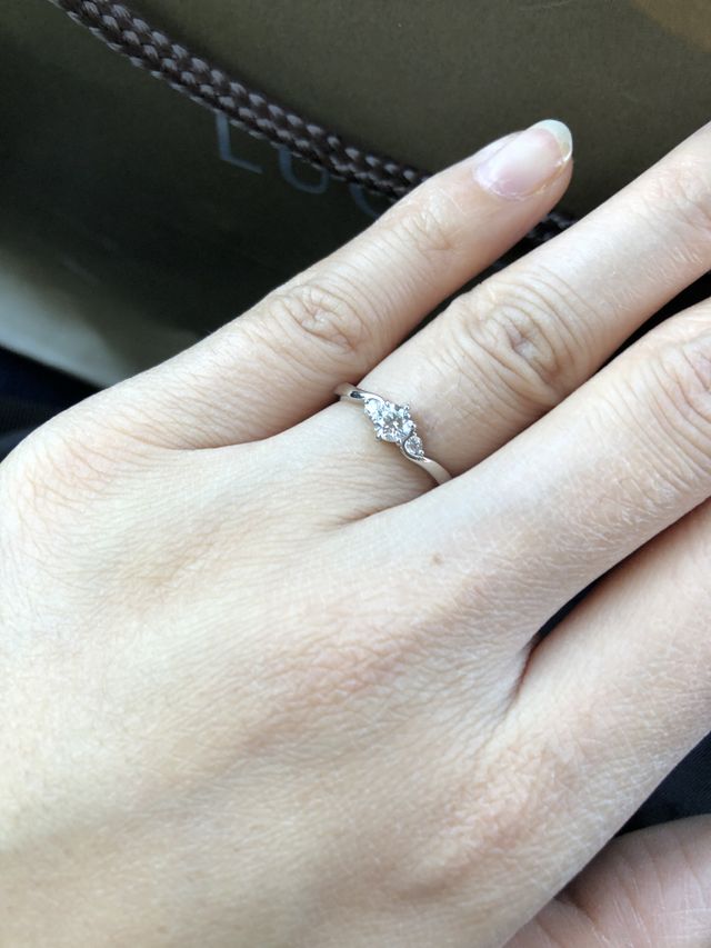 デザイン、輝きステキです。