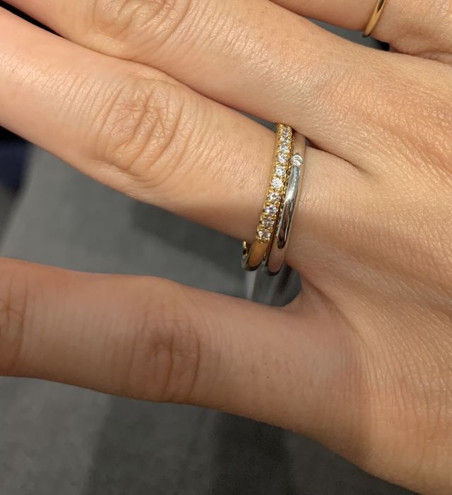結婚指輪とエタニティリングを購入しました。