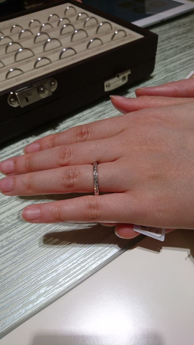 丁度いいゴージャス感
ずっと着けていけそうな感じがしたから。