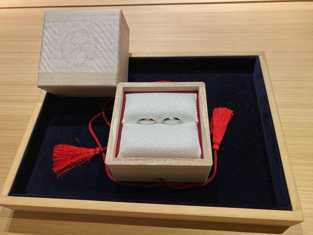 花影の結婚指輪になります。