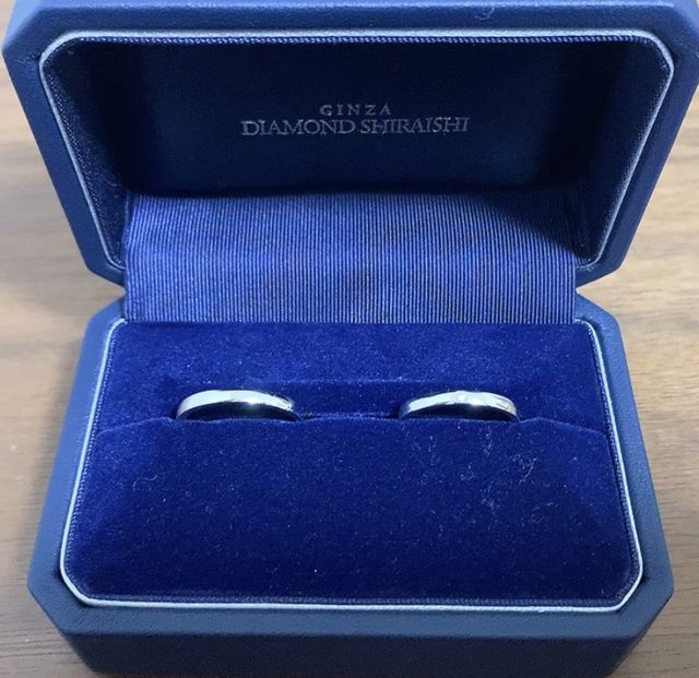 就寝時はこちらのBOXに入れてます。