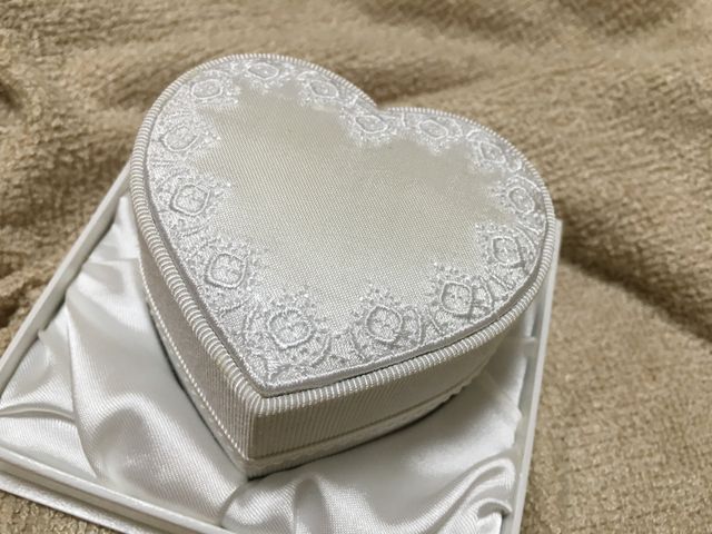 指輪ケースもとてもかわいいので、普段は一緒に飾ってます。