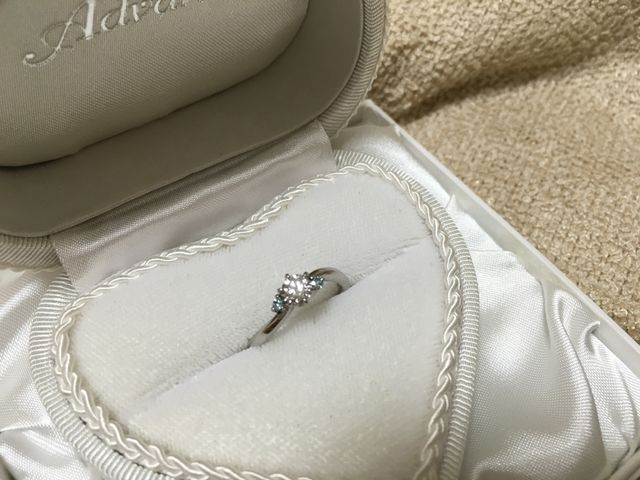 S字ラインで指がきれいに見えます！