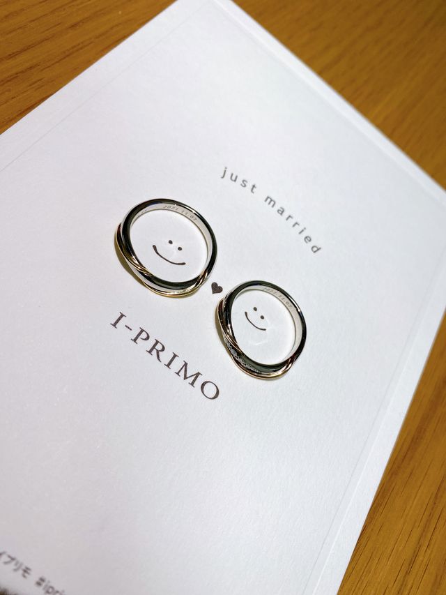 アイプリモさんから頂いた台紙も可愛くて指輪との相性も抜群！！
