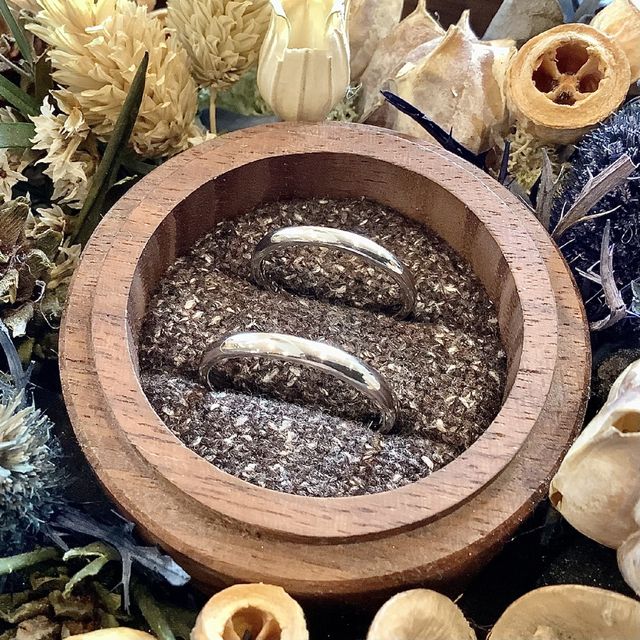 手作りで出来て思入れの強い指輪に満足です。