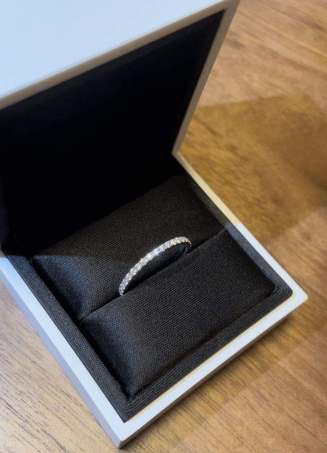 ハーフエタニティ