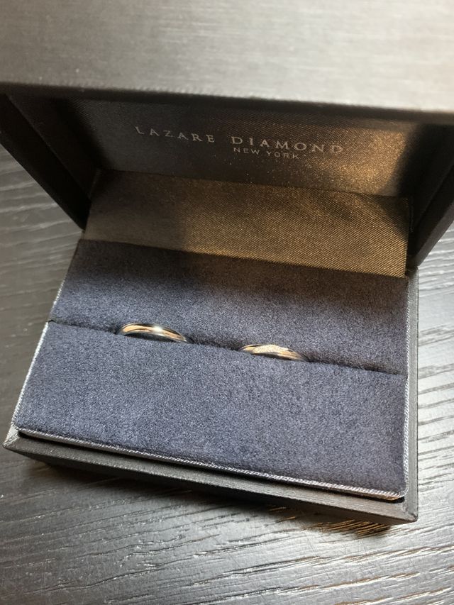 結婚指輪。レンブラント
ずっとつけてたいデザインです