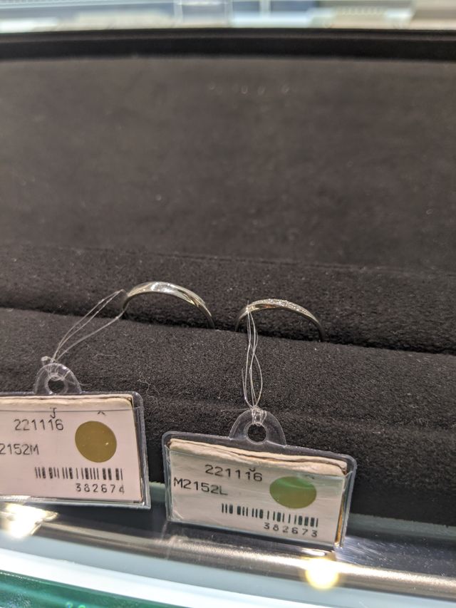 見本品を撮らせていただきました