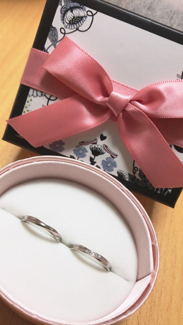 可愛い包装箱からの指輪が出てきたのは嬉しかったです！