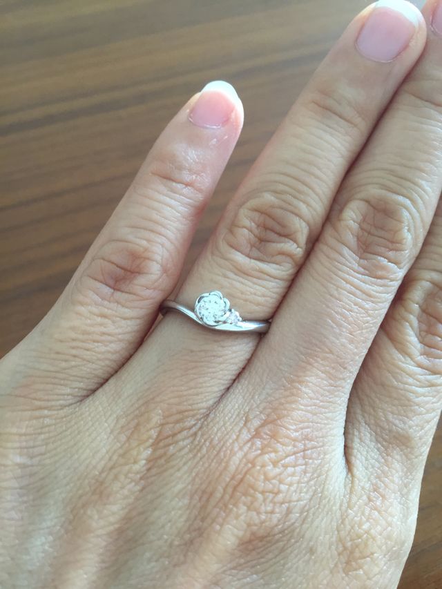 指輪のアップ。