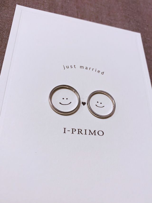 購入した時にいただいたかわいい台紙の上で撮影しました！！