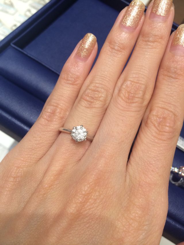 王道の一粒ダイヤ