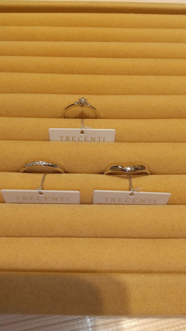 エンゲージリングとマリッジリング