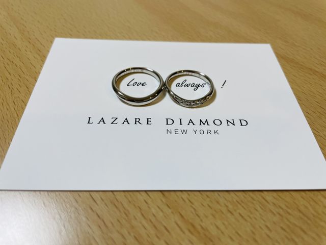 撮影用に台紙がついてきます。