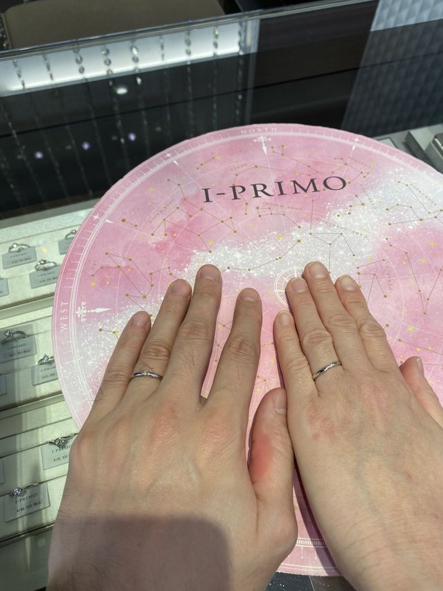 2人で真剣に考えて「これ！」と決めた指輪です。