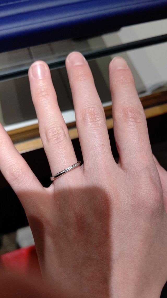 ダイヤモンドがすごくキラキラしていてかわいい！