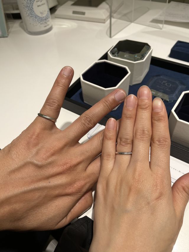 購入日に店舗で撮影したものです