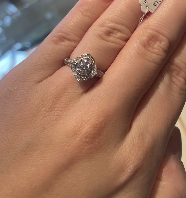 他のブランドにはないデザインに惹かれました