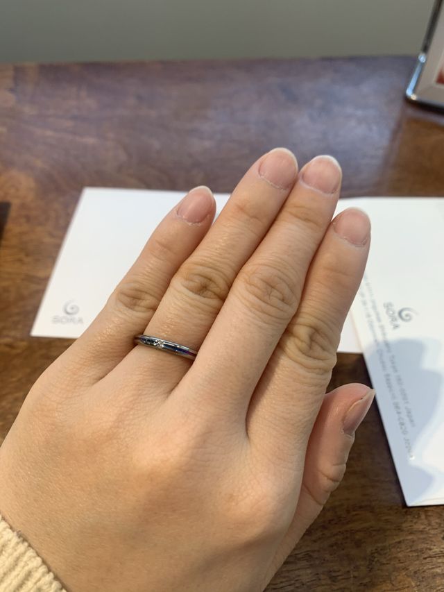 金属の種類、太さ、ダイヤの数等細かくオーダーできます