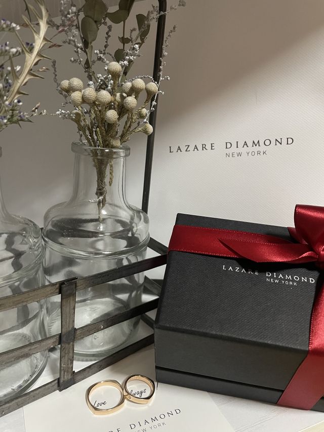 お気に入りの指輪を選ぶことができました。