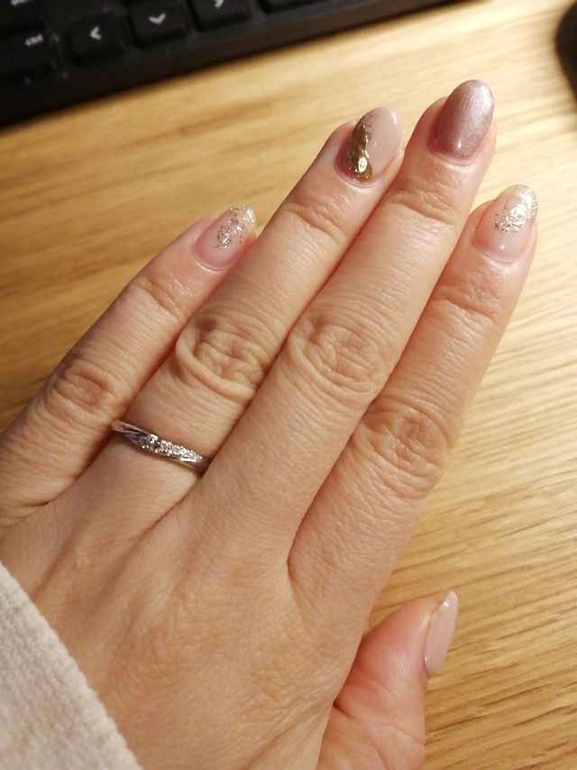 即決でした！
上品なダイヤモンドの煌きが好みです！