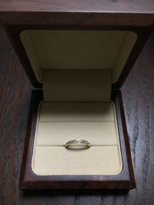 ハーフエタニティーリング