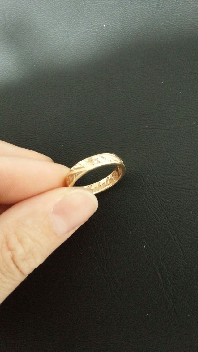 中に刻印がはいっている