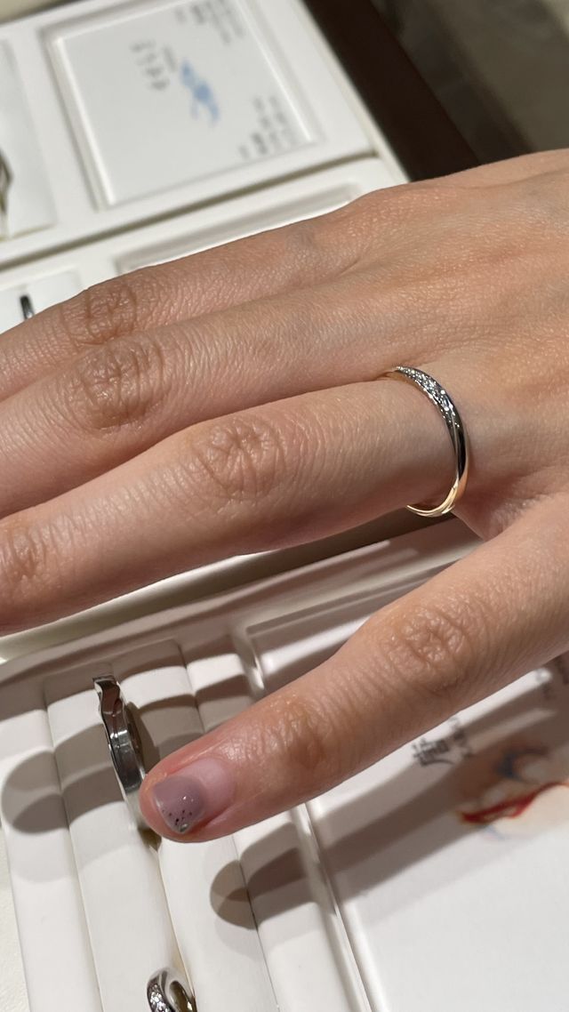 「雪佳景」(プラチナ&ピンクゴールド)