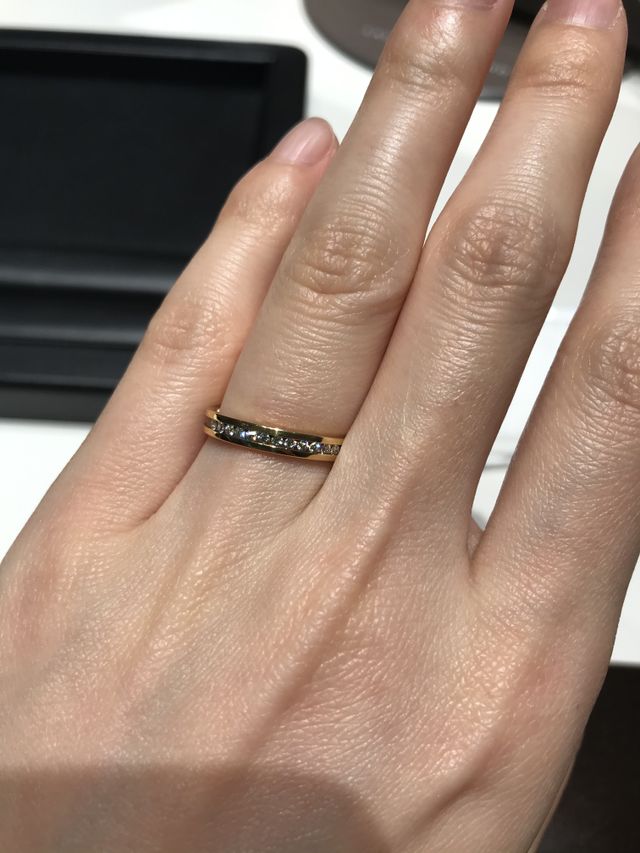 商品名はハイラインでゴールドにしました。