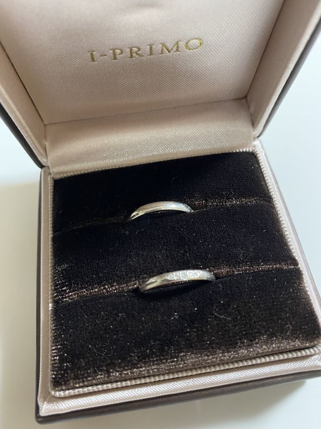 ブラウンとピンクの可愛いボックスです