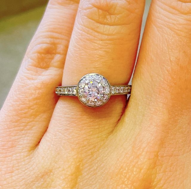 輝きがとても素晴らしいです。