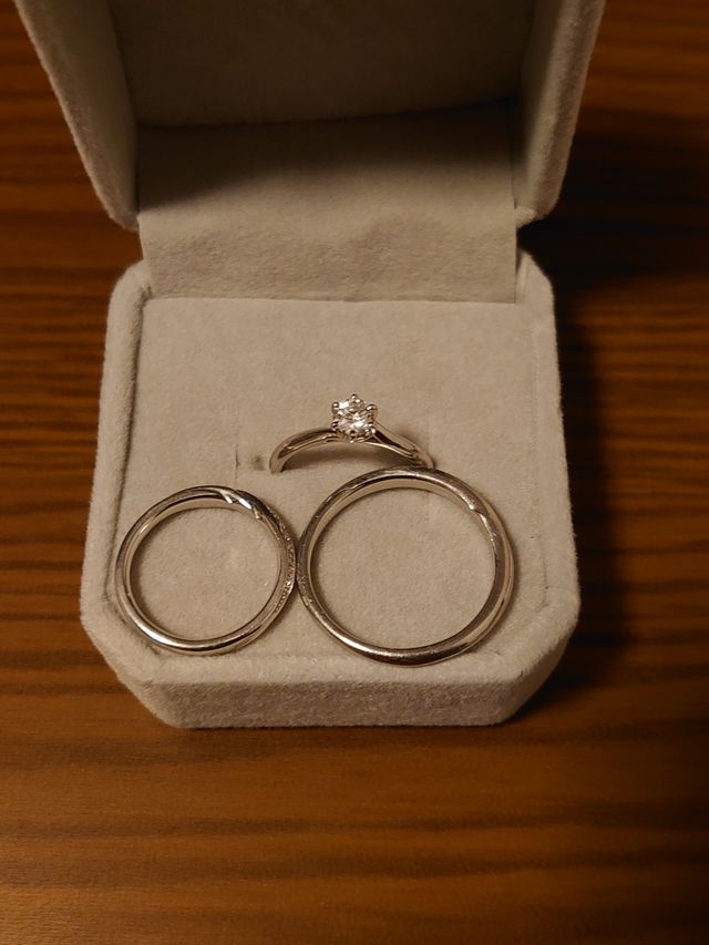 婚約指輪と結婚指輪を購入しました。