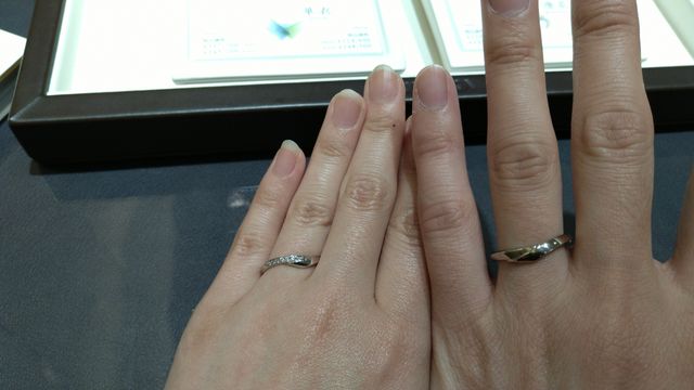 HITOE（単衣）の指輪の試着写真