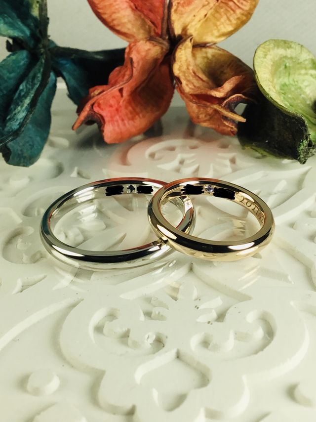 夫:プラチナ19号、妻:ゴールド5号(内側の名前は塗り潰し)