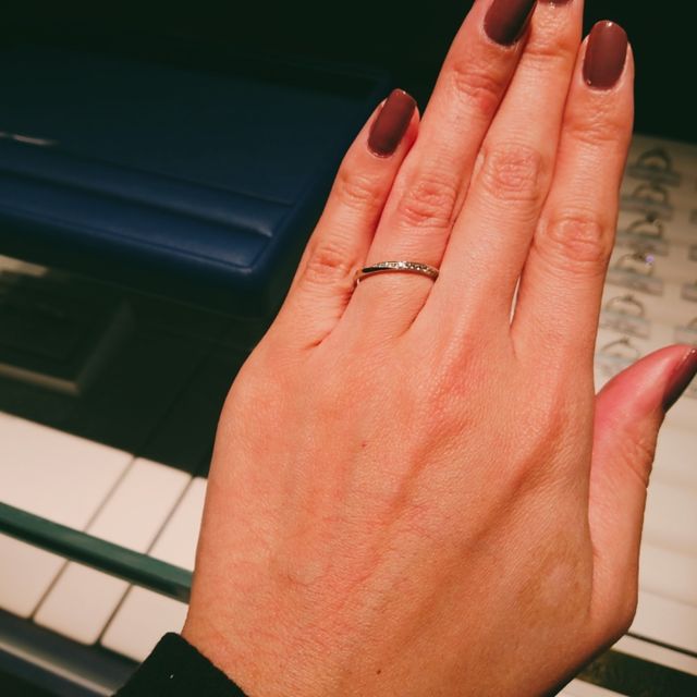 ダイヤモンドの輝きに驚きました。