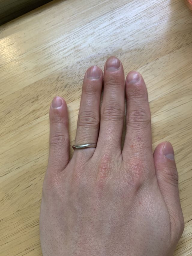 新郎の結婚指輪