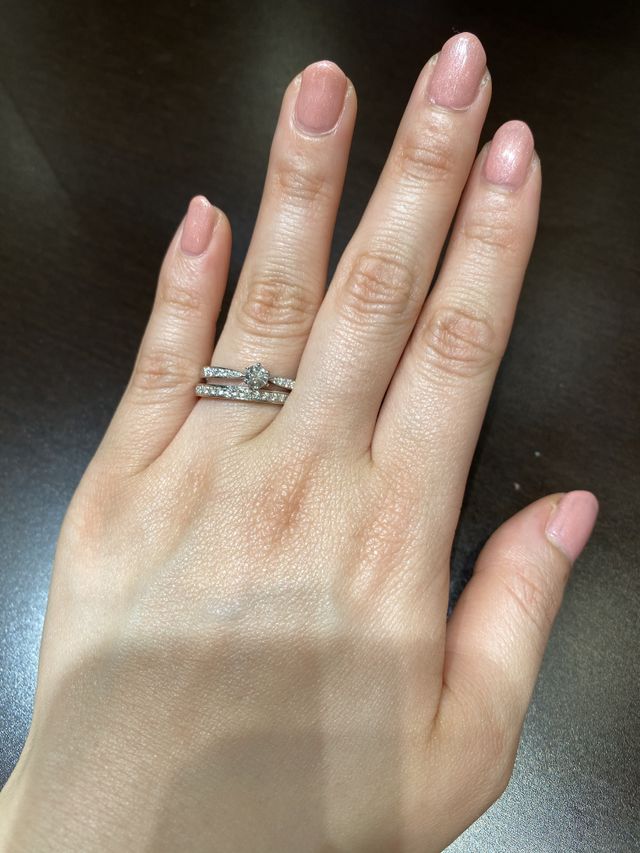結婚指輪と婚約指輪を重ね付けしてみました！