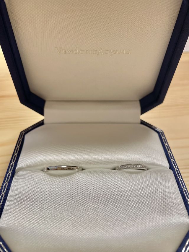 2人のデザインは揃えず、お互いが気に入る物を選びました。