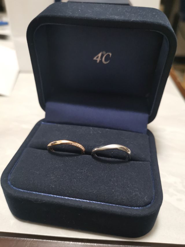 ペアで買いました