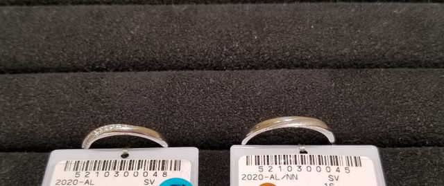 どこから見ても輝く素敵なデザインでとても気に入りました。