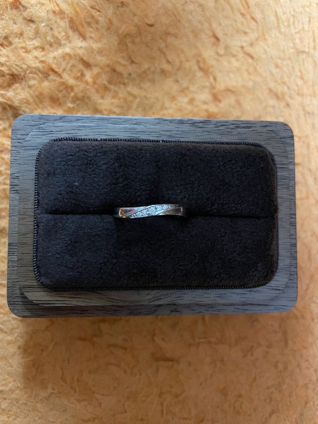 デザインも自由で着け心地も満足しています。