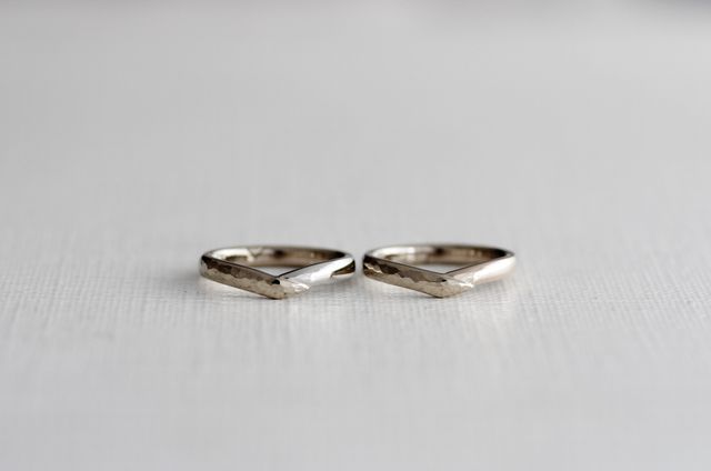 2人が気に入ったブラウンゴールドがとても素敵です。