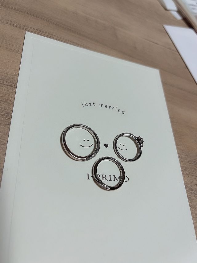 素敵なデザインの指輪です。