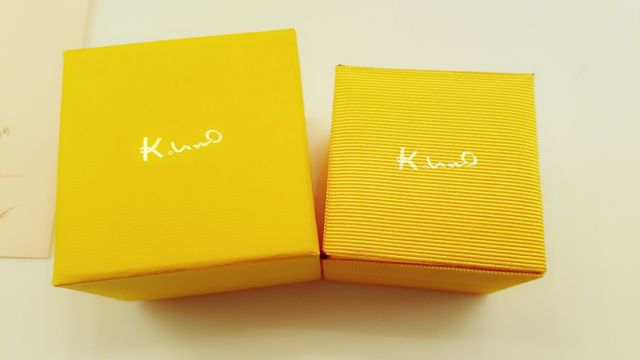 ケースも上品で綺麗です。